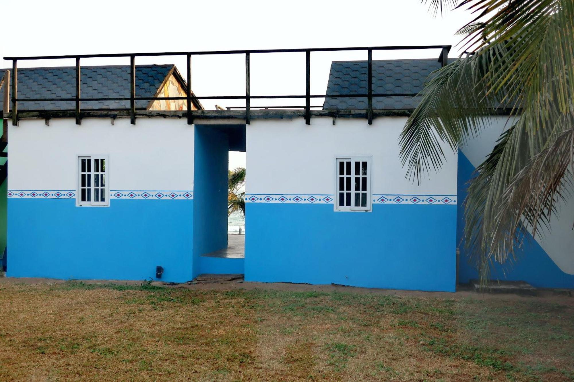 Afro Beach Eco Resort Butre Номер фото