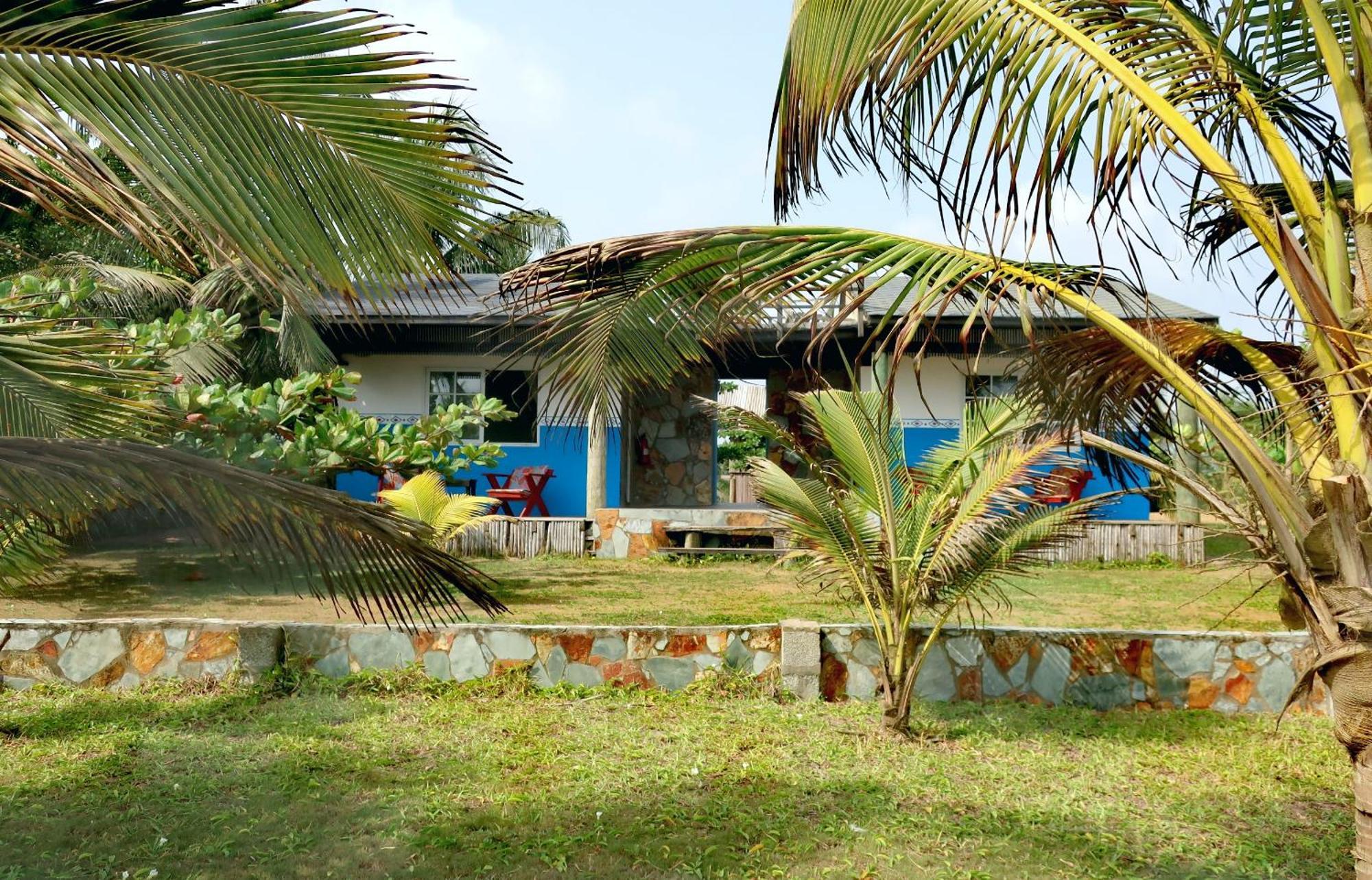Afro Beach Eco Resort Butre Номер фото